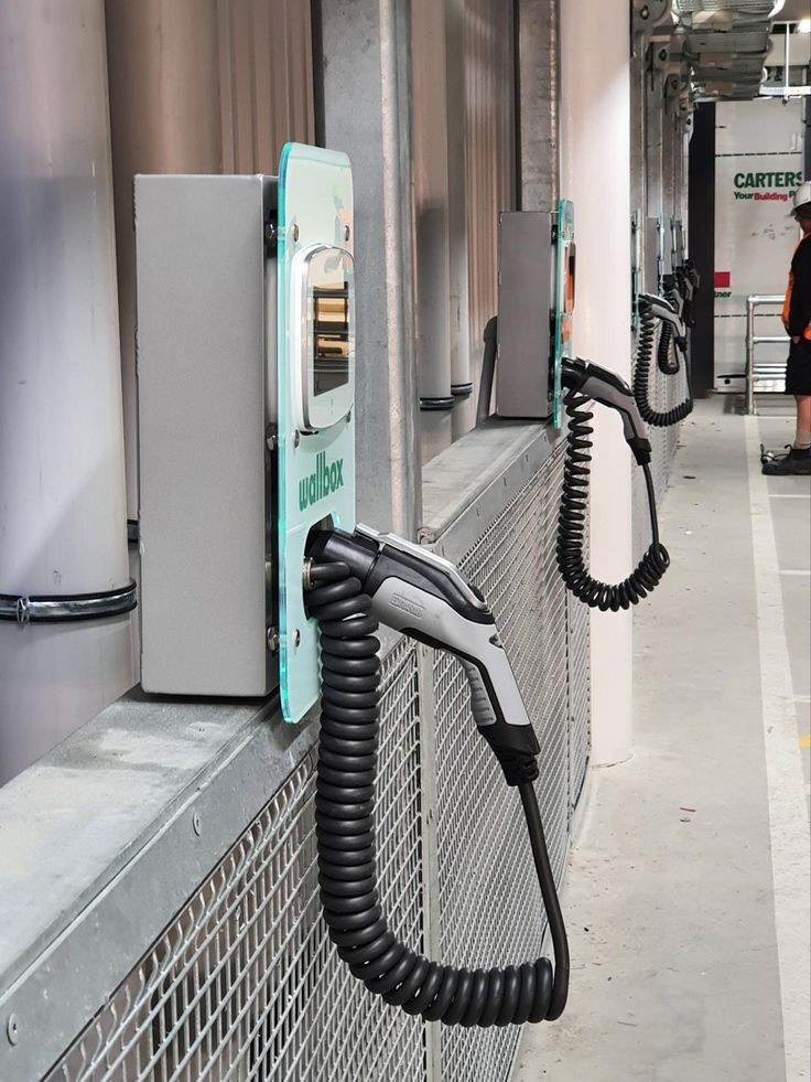 小區(qū)新能源充電樁安裝指南解決方案