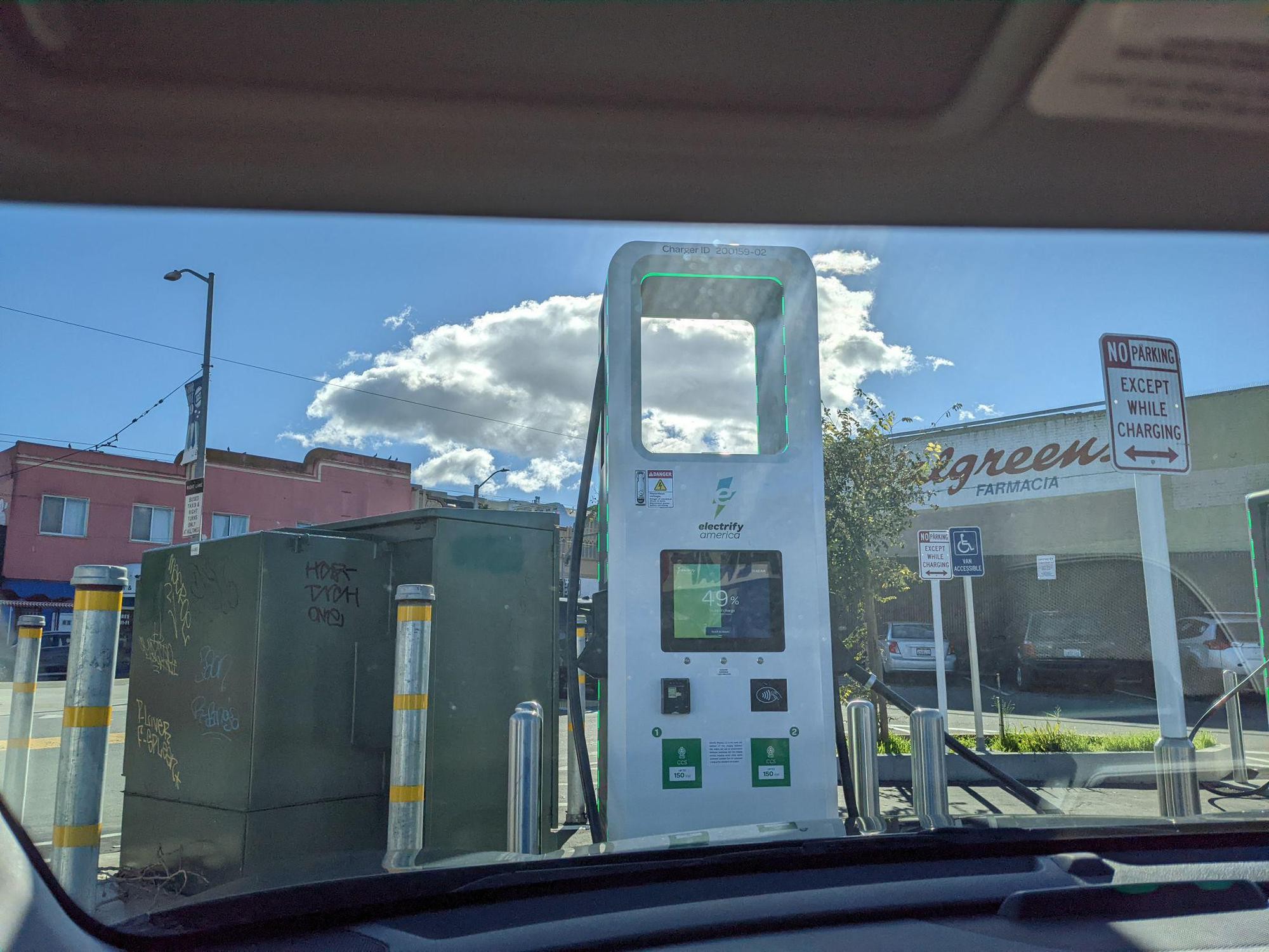 電動汽車充電樁行業的技術革新與應用案例