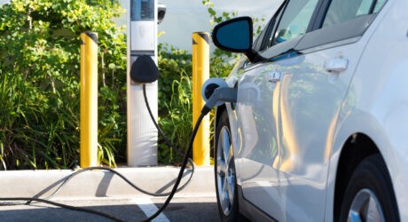 電動(dòng)汽車充電樁的安裝技巧以及需注意的問(wèn)題