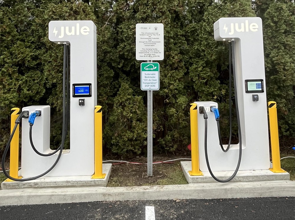 康普利汽車(chē)充電樁的創(chuàng)新技術(shù)引領(lǐng)行業(yè)