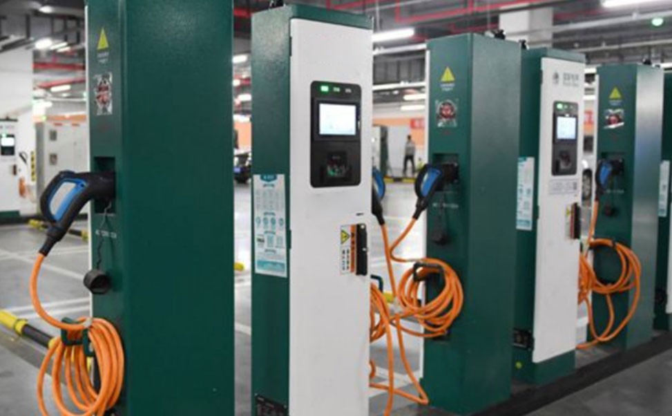 汽車充電樁加盟的市場(chǎng)競(jìng)爭(zhēng)與品牌選擇